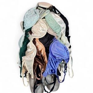 Vintage bra bundle 💕 Victoria Secret Jezebel dreamy mix of satin + lace